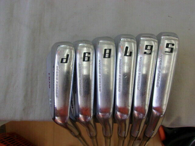 Bridgestone TourStage X-BLADE 901 6PC NSPROWF S-FLEX IRONS SET Golf