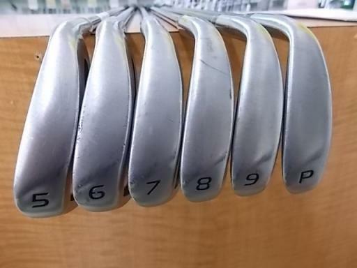 NIKE NDS JAPAN MODEL  6PC FUJIKURA R-FLEX IRONS SET GOLF 10317