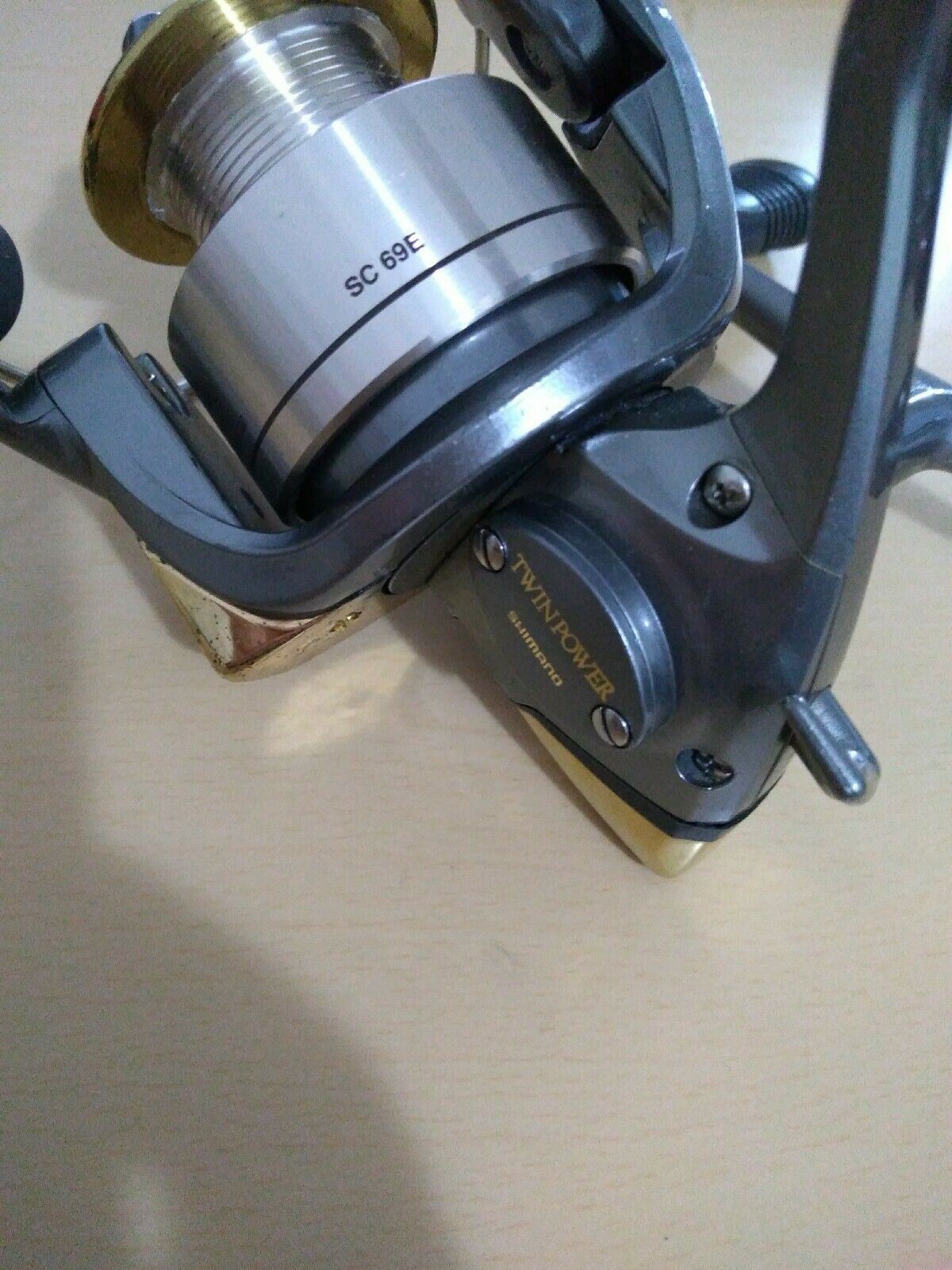 SHIMANO TWINPOWER 2500 DH Fishing Reel Made In Japan stella biomaster